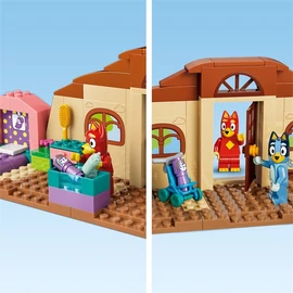 LEGO® Bluey: Rozsdás és Bluey a suliban 11221