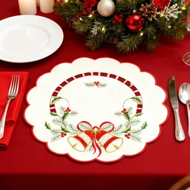 Karácsonyi asztalterítő - hímzett - 29 cm - 3 féle