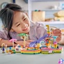 Kép 6/7 - LEGO® Friends Egy vidám nap az aquaparkban 42676