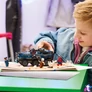 Kép 5/7 - LEGO® Super Heroes Marvel Pókember: a rabszállító üldözése 76349
