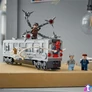 Kép 6/7 - LEGO® | Marvel Pókember és Doc Ock csatája a metrókocsiban, építőjáték 76321