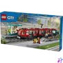Kép 2/7 - LEGO® City Belvárosi villamos és megálló játékszett 60423