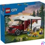 Kép 1/7 - LEGO® City Lakóautó a kalandos nyaraláshoz, játék járművet tartalmazó szett 60454