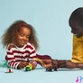 Kép 5/7 - LEGO® | Marvel Póki és csodálatos barátai Spin és Electro: Üldözés a dinójárművel 11198