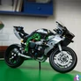 Kép 7/7 - LEGO® Technic Kawasaki Ninja H2R motorkerékpár szett 42170