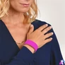 Kép 4/5 - Karszalag, szakadásbiztos, 265x19 mm, AVERY ZWECKFORM "Tyvek", rózsaszín