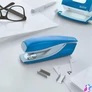 Kép 3/8 - Tűzőgép, 24/6, 26/6, 30 lap, LEITZ "Nexxt Wow", kék
