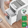 Kép 4/9 - Iratmegsemmisítő, mikrokonfetti, 150 lap, LEITZ "IQ AutoFeed Office 150 P5 Pro"