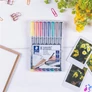Kép 4/4 - Alkoholos marker készlet, OHP, 0,6 mm, STAEDTLER "Lumocolor® 318 F", 8 különböző szín