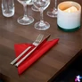 Kép 2/2 - Szalvéta, 1/4 hajtogatott, 3 rétegű, 32,5x32,8 cm, Advanced, TORK "Soft Lunch", vörös