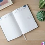 Kép 8/9 - Határidőnapló agenda Standard B/5, heti fehér lapokkal bordó Bluering® 2027.