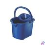 Kép 2/2 - Felmosó vödör gurulós műanyag kicsavaró kosárral 15 literes UP604-005 kék